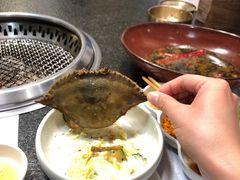 -草家酱蟹炭火烤肉店(珲春南路一店)