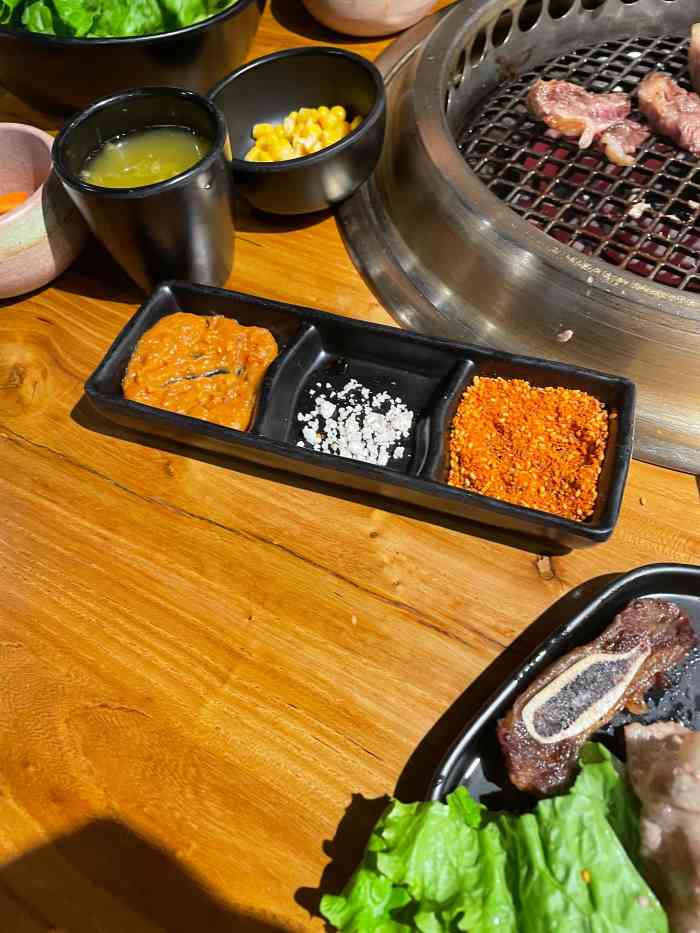 汉拿山(北京上地华联店)-"在汉拿山吃烤肉,美味新鲜,服务态度很好,.