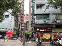 -粤·向群饭店(龙津东路总店)