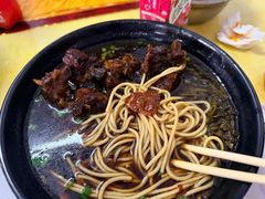 -小龙大肉面馆