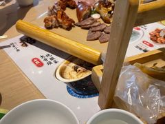 -关东小磨东北菜(上海长风大悦城店)