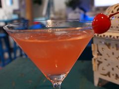 蜜桃马天尼-Sirena海妖日咖夜酒