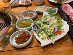 -小花花炭火烤肉·十五年延吉风味(左家庄店)
