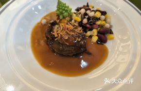 Braised Fresh Abalone with Secret Sauce
