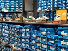 -砂之船奥莱(南京江宁店)
