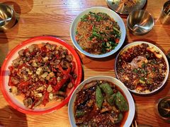 -柴窝堡22号辣子鸡·传承新疆菜