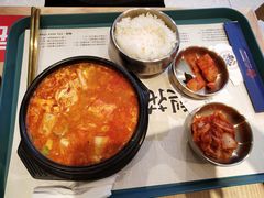 -梨花牛肉汤饭(仁恒伊势丹店)