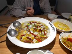 老坛子酸菜鱼-新太二·鲜料川菜(花都融创茂店)