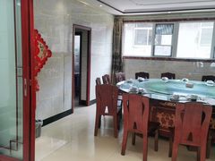 包厢-宾朋海鲜饭庄(兴海路店)