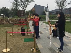 -田园东方蜜桃村的田野营地