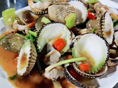 -四川小胡子海鲜(丁村万人海鲜广场店)