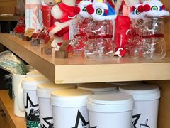 -星巴克臻选(宁波世纪东方广场店)