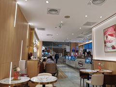 大堂-哈根达斯(芳圆里店)