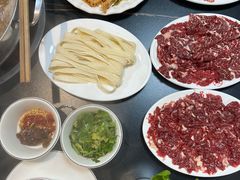 -一鼎牛鲜牛肉火锅·晋江老字号(罗山店)