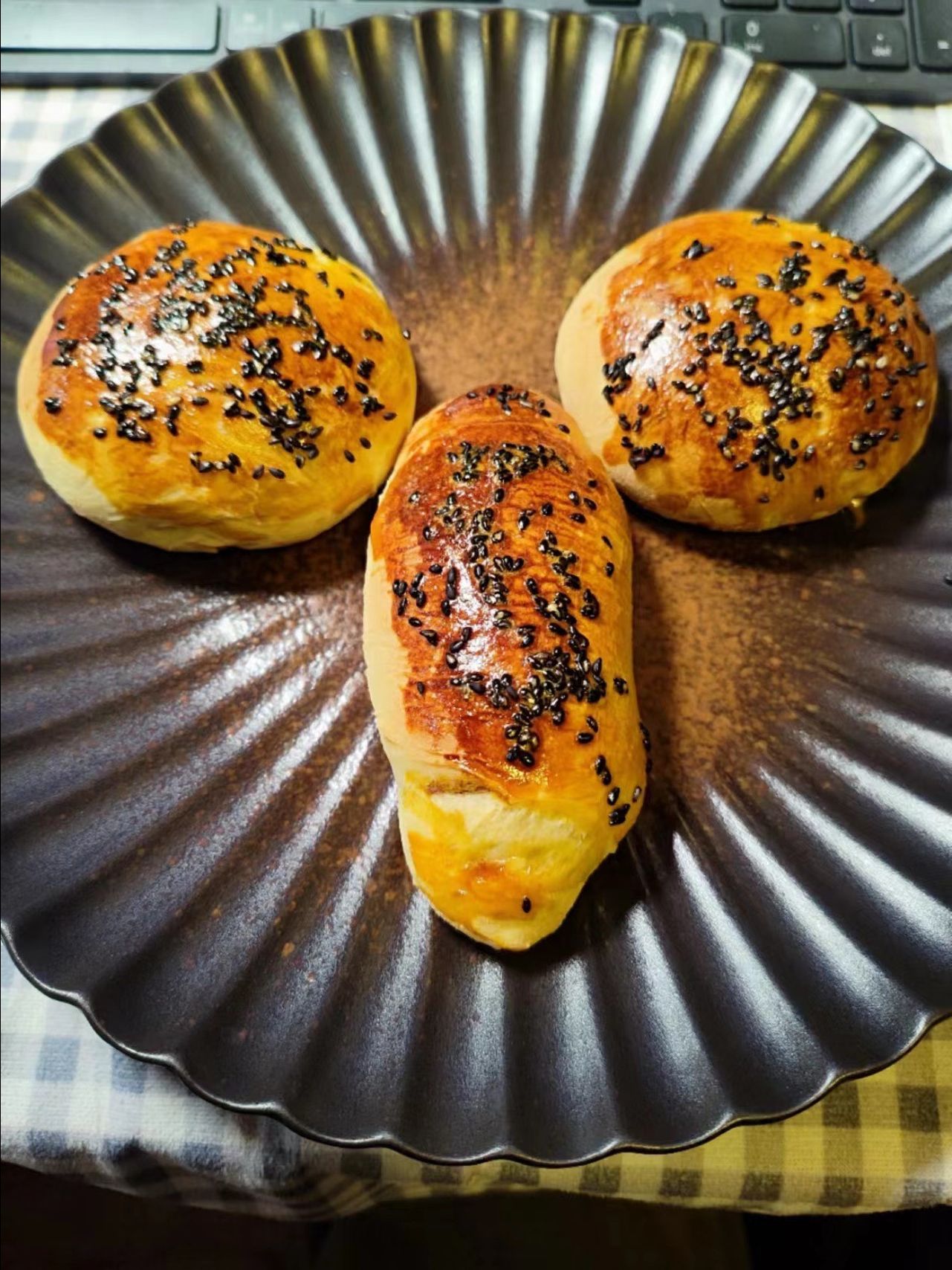 你们觉得这面包长得像人体的哪个器官[调皮]