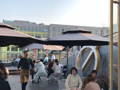 -UNI UNI(环亚凯瑟琳店)