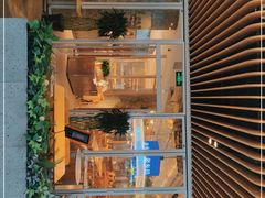 -老乡鸡(上海白玉兰广场店)