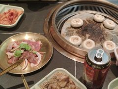 -梨花甄选自助烤肉(小寨原力场店)