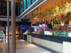 -唐拉雅秀酒店-西锦汇空中BBQ·思创餐厅
