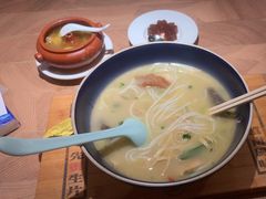 -上坐过桥米线(顺城店)