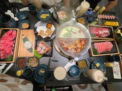 -湊湊火锅·茶憩(打浦桥日月光店)