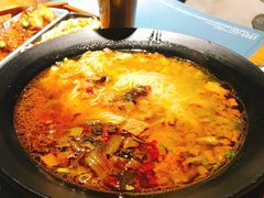 -八月美食小馆(银泰城总店)