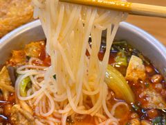 -丽丽三鲜螺蛳粉(田林路店)