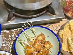 -顶上头•螺蛳粉火锅(德思勤复地星光店)