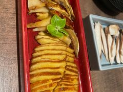 见手青-蘑界·野生菌火锅(深业上城店)