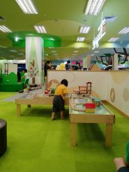 -莫莉幻想儿童乐园(武汉金银潭永旺店)