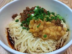 -成都名小吃(成都双流国际机场店)