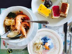 -彩虹云霄酒店76&78层国际自助餐
