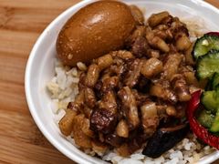 台式魯肉飯-一家亲台菜餐厅(银塘中路店)