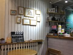 大堂-长颈鹿咖啡(大学路店)