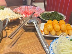 -巴卤社老火锅(财富店)