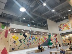 -ROCKPLUS攀岩馆(环宇城店)