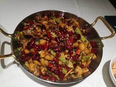 馋嘴牛蛙仔-簋街仔仔小龙虾(总店)