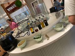 -三人行骨头王火锅(长寿店)