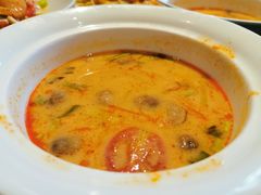 冬阴功汤-食肆&Fourteen(武林夜市店)