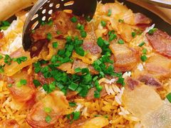 招牌腊味煲仔饭-美极鲜食坊(宝安南路店)