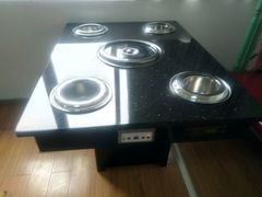 -怡人怡口牛排海鲜自助(飞龙大厦店)