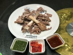 -诺敏塔拉奶茶-布里亚特包子-手把肉(锦都会店)