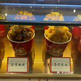 来久光就要来买一盒吃吃，口味选择多，超爱招牌蜂蜜蛋黄味