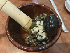 皮蛋辣椒拌茄子-红地道湘菜馆(娄葑店)