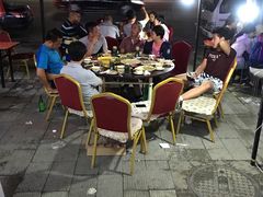 露天位-蒙克嘎拉蒙餐