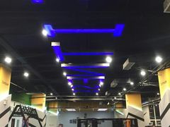 -健石游泳健身(和兴万乐汇店)