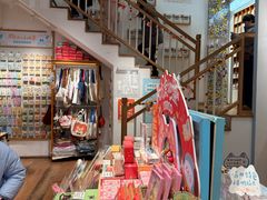 -猫的天空之城概念书店(苏州平江店)