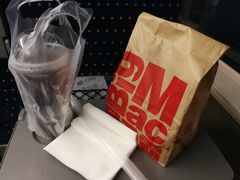-麦当劳(深圳北站高铁店)