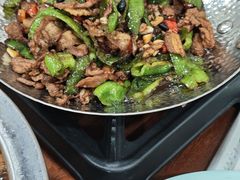 -湖南人家湘菜馆(镇江路店)