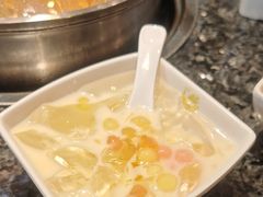 -一席地·本地鸡窝·杭帮鸡火锅(萧山银隆百货店)